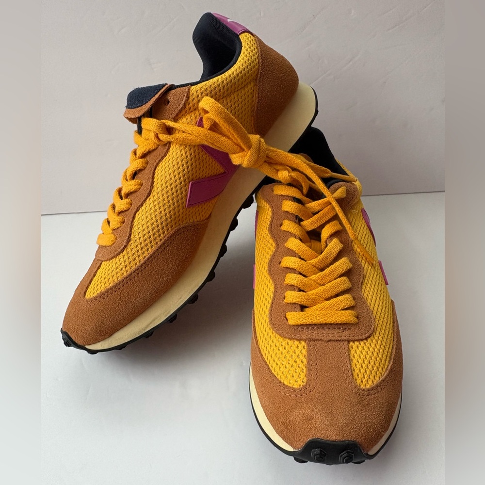 NWOT Veja Rio Branco Sneakers Size 8 - Picture 13 of 13